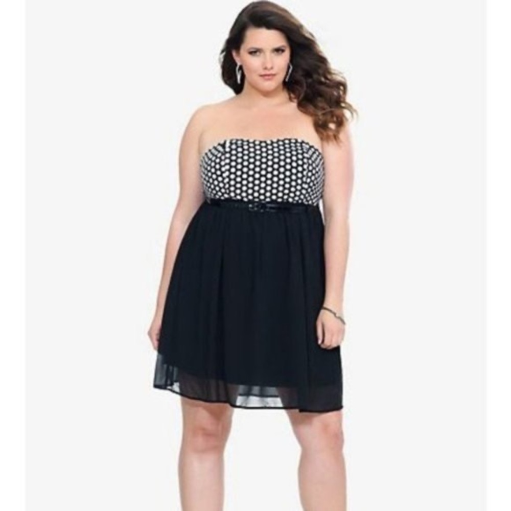 Torrid Polka Dot Strapless Baby Doll Dress Sz 2X